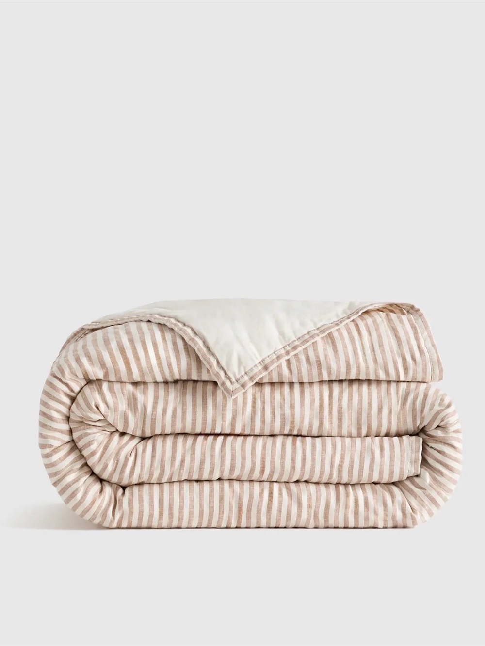 QUINCE European Linen Patterned Quilt